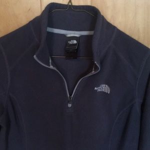 THE NORTH FACE fleece pull over with zipper